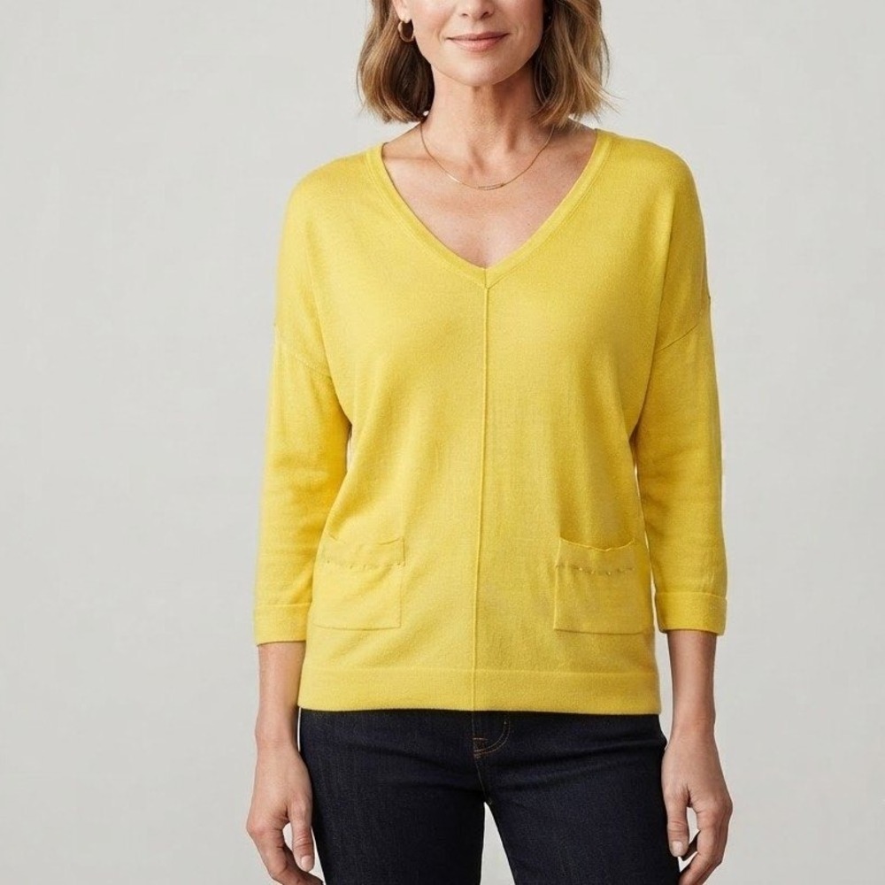 Yellow V Neck Sweater Womens Medium Knit Lightweight Office Work Spring Preppy